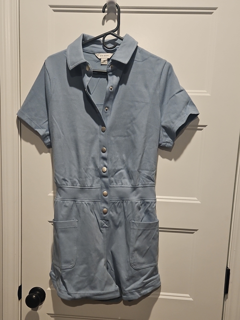 Short-Sleeve Light Blue Romper with Snap Front - Woman